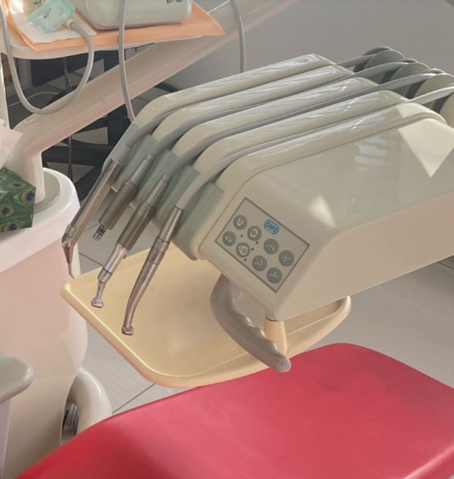 Стоматологічна установка OMS Linea ESSE з верхньою подачею Італія