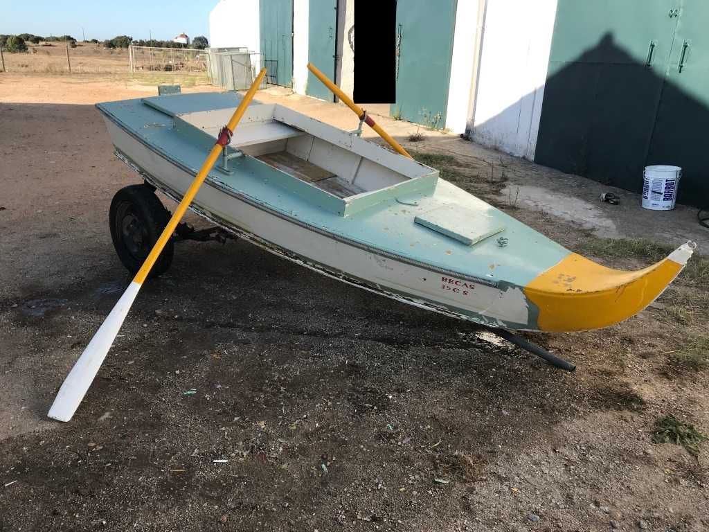 Barco de pesca antigo