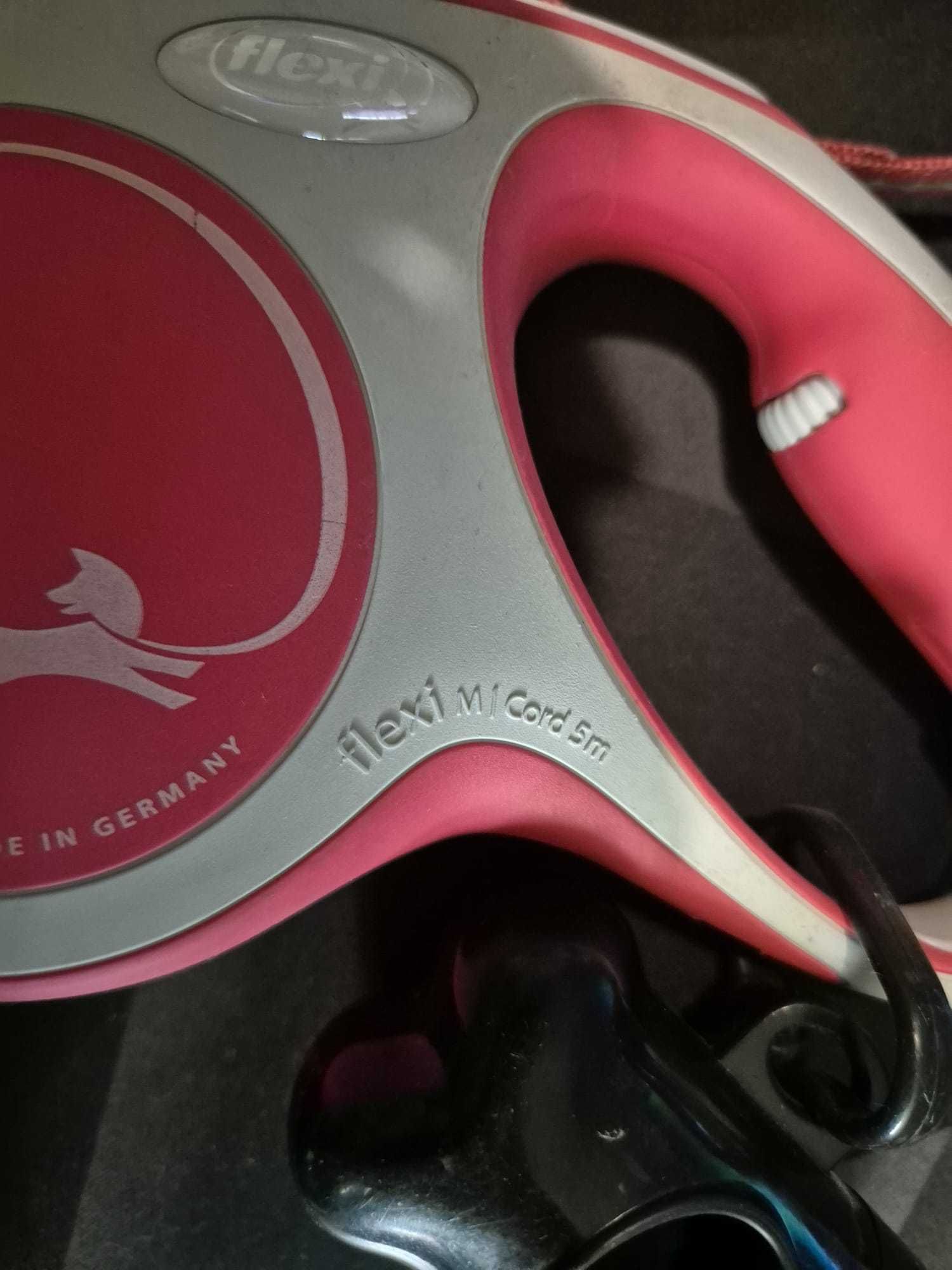 Smycz flexi new comfort M 5m linka + pojemnik na woreczki