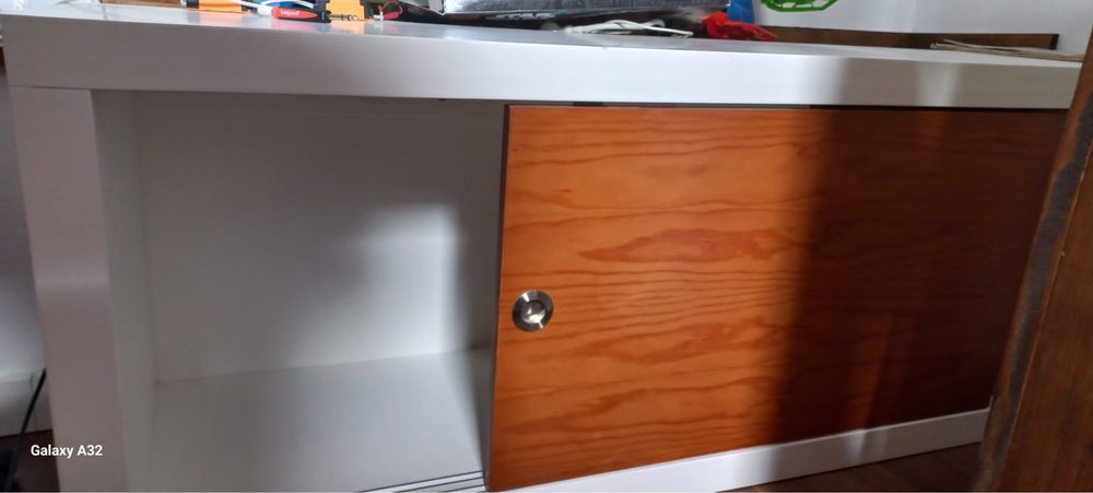 Movel TV + movel suspenso