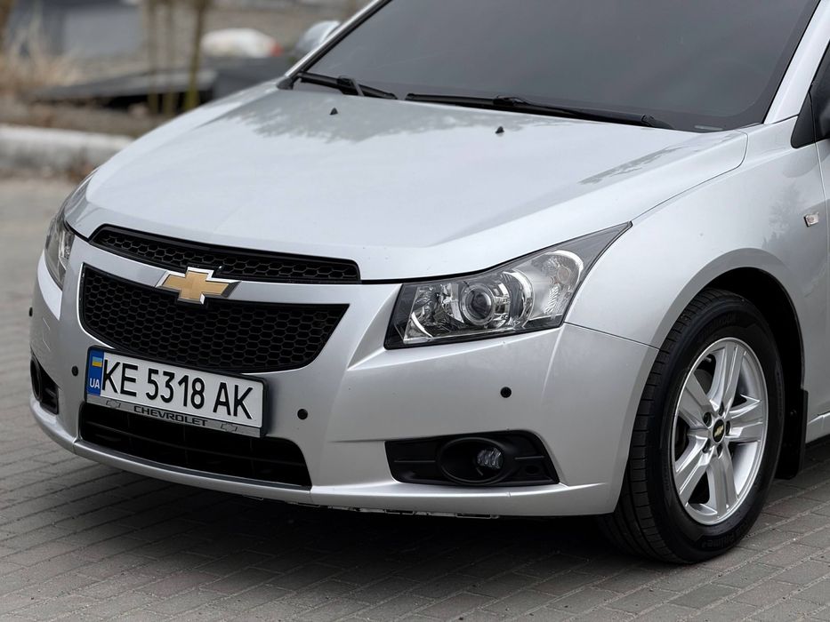 Chevrolet Cruze идеальное состояние