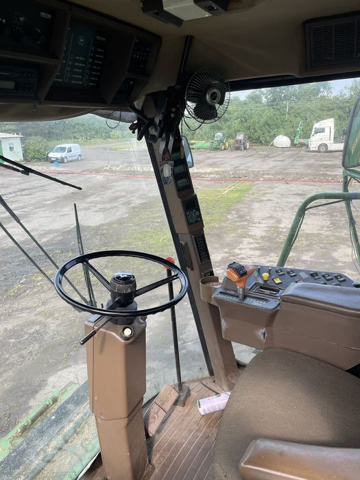 Комбайн зернозбиральний ДЖОН ДІР 2264, JOHN DEERE 2264, 2000 р.в.