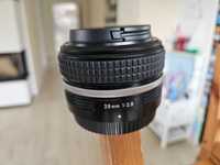 Obiektyw Nikon 28mm f/2.8 SE