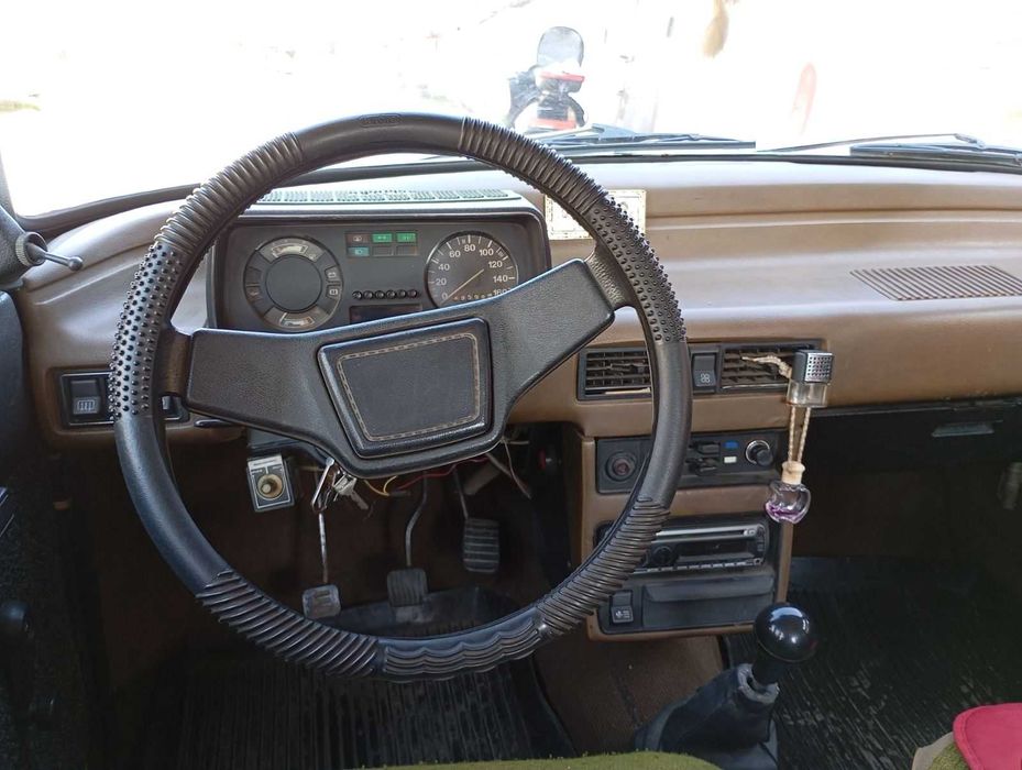 Москвич 2140 ЛЮКС