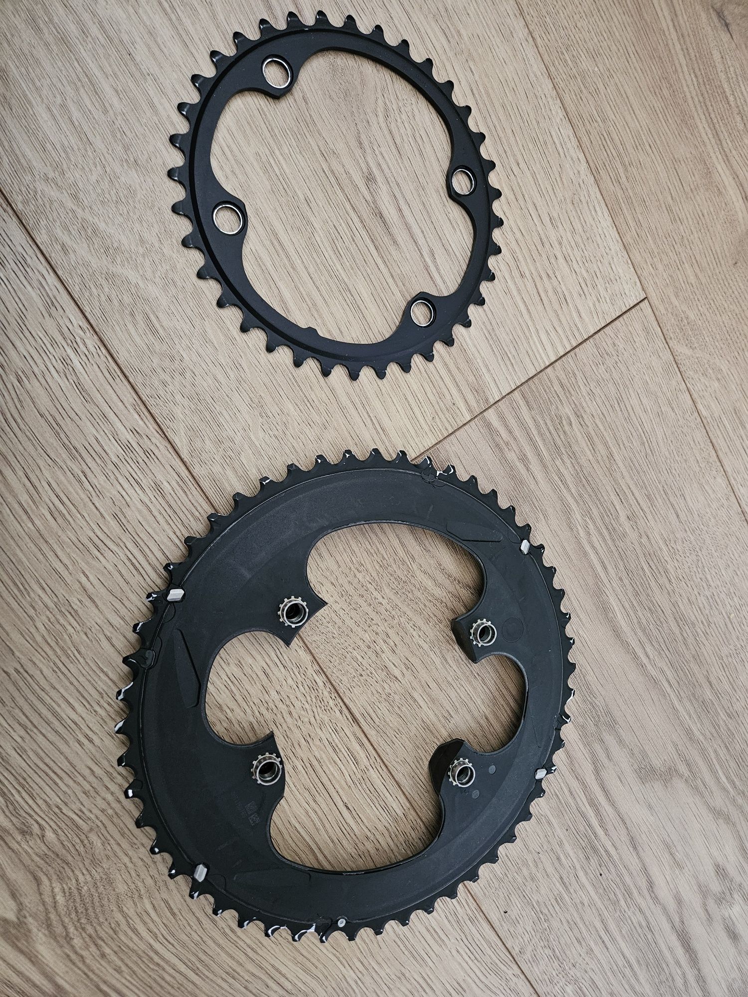 Ultegra 8100 blaty/zębatki 52/36