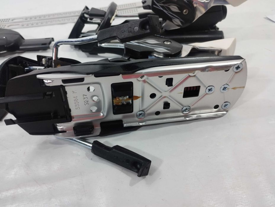 wiązanie wiązania narciarskie Salomon Z 10 ti nowe