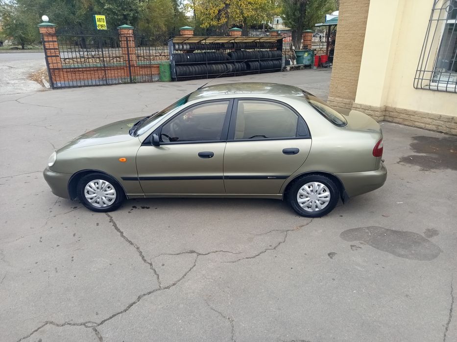 Део сенс 2007  не крашена