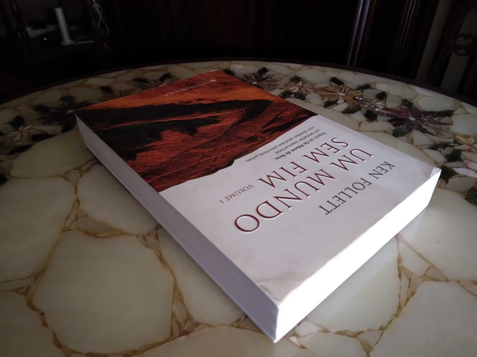 Um Mundo Sem Fim Volume I - Autor Ken Follett