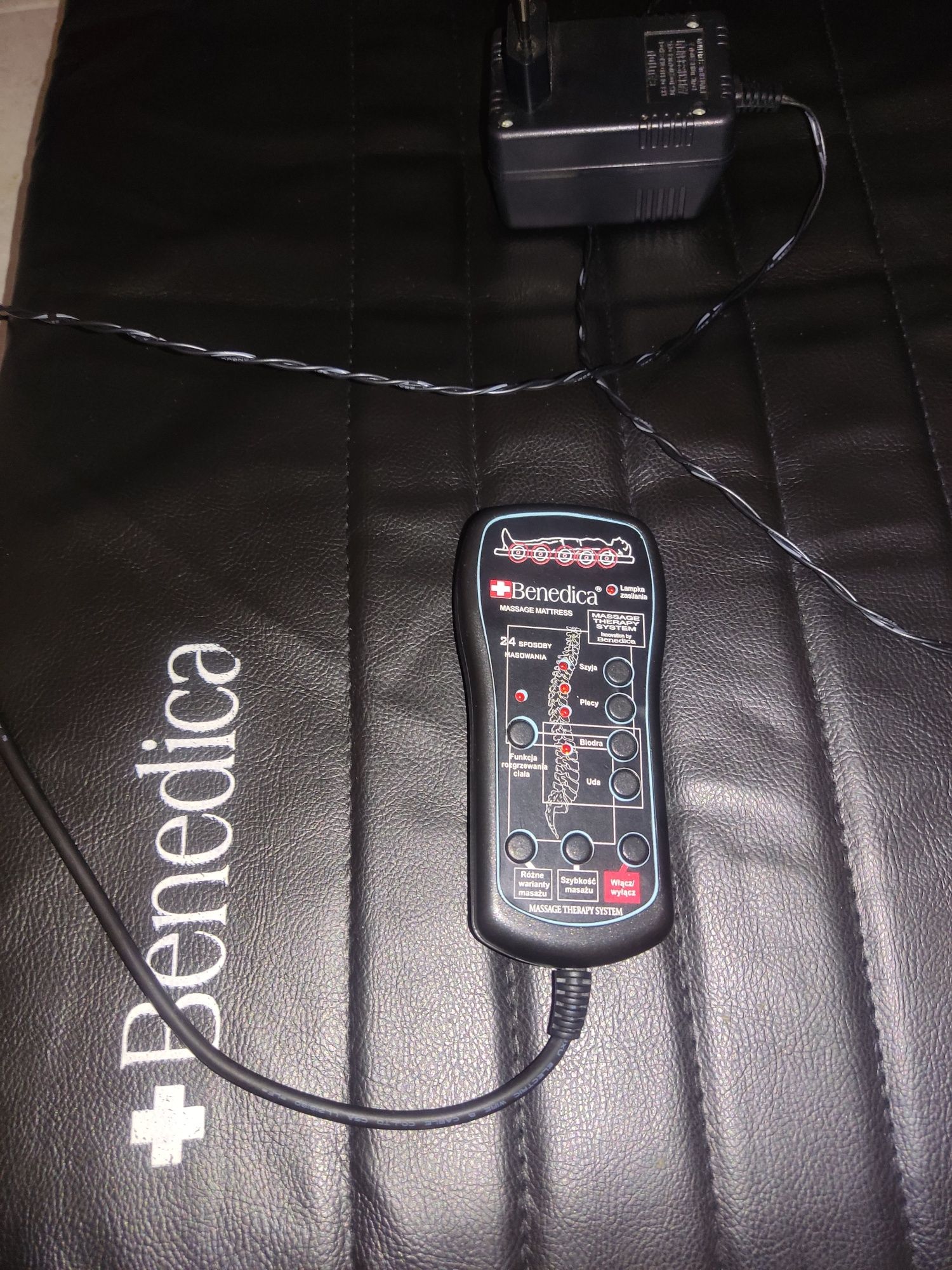 Elektryczny materac do masażu firmy Benedica