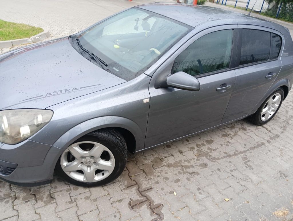 Opel astra h 1.7 CDTi
