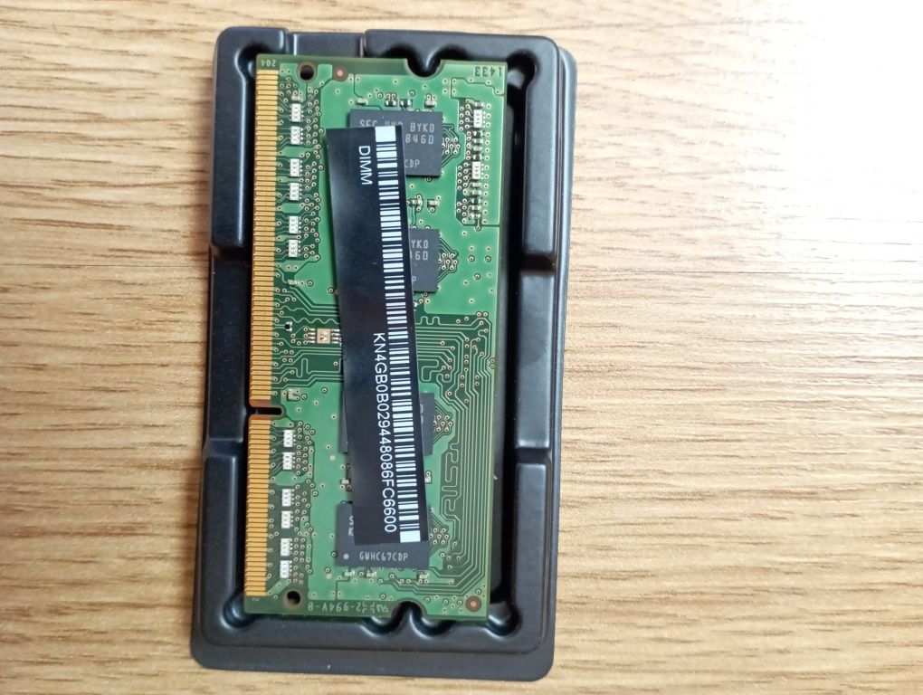 Оперативна пам'ять Samsung DDR3L