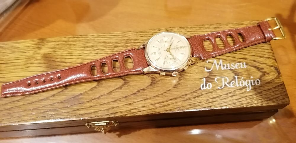 Relógio antigo cauny cronografo