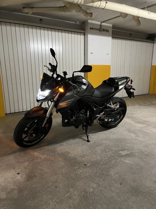 Honda Hornet 750