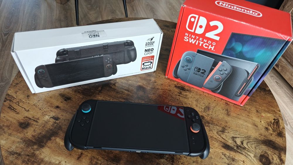 Konsola Nintendo Switch 2 ,gra MarioKart World, grip, szkło ochronne