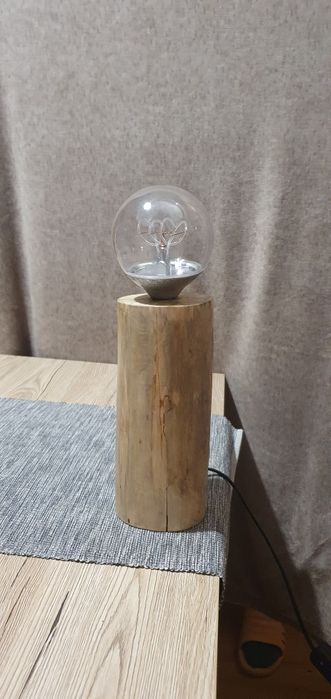 Sprzedam lampkę nocna