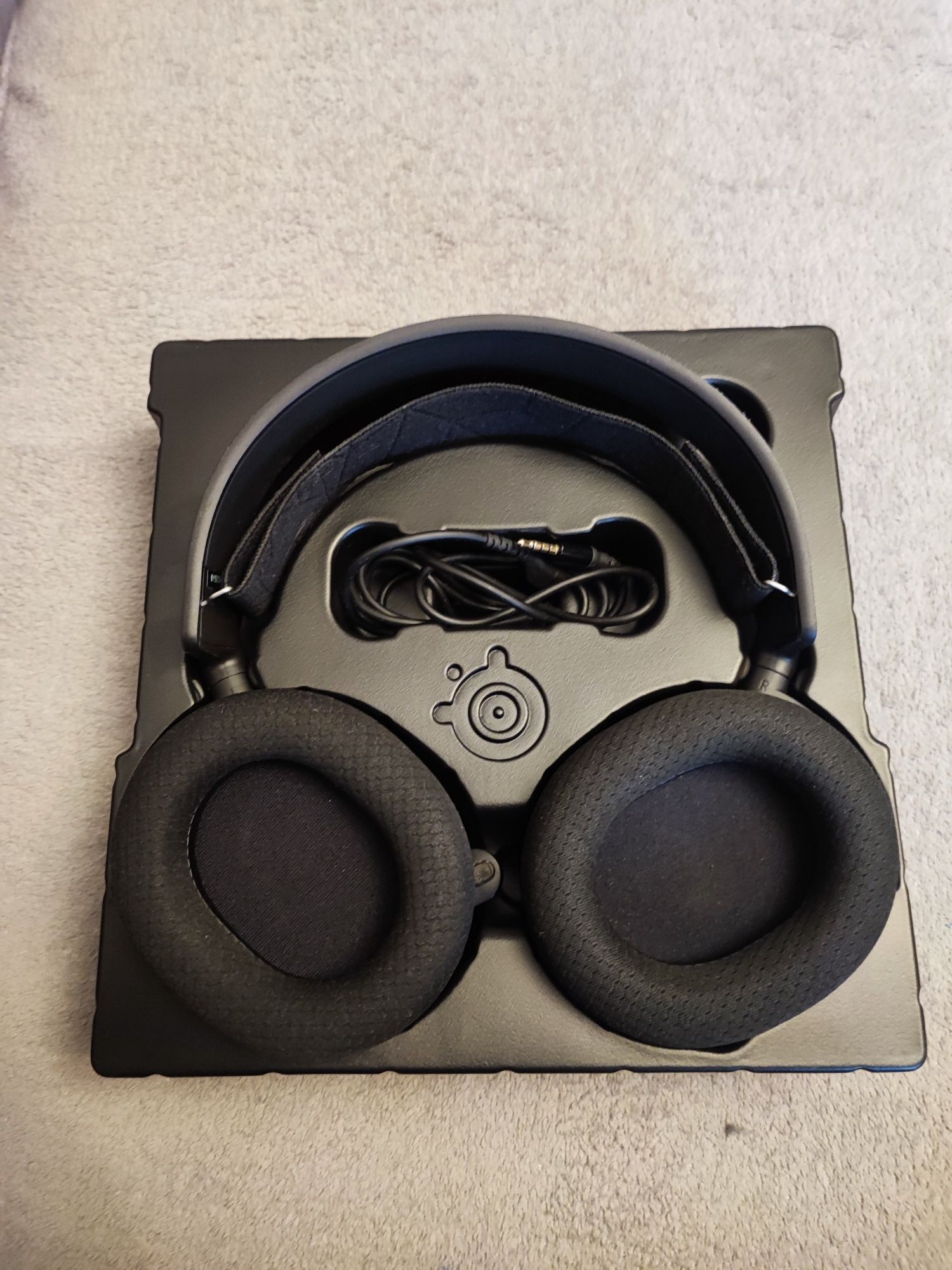 steelseries apex 5 arctis 3 Genesis krypton 200
