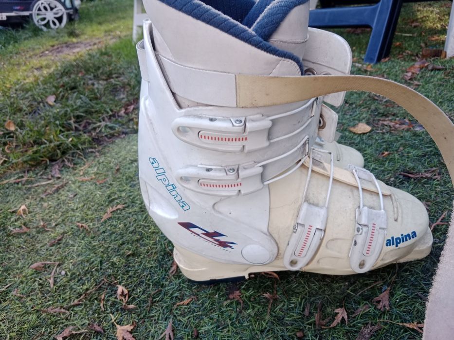 Buty narciarskie zjazdowe