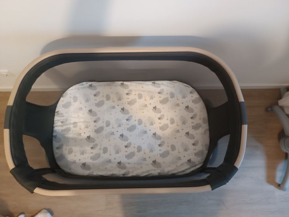 Berço Co-sleeper Maxi-Cosi Iora Air – Beyond Graphite | Como Novo!