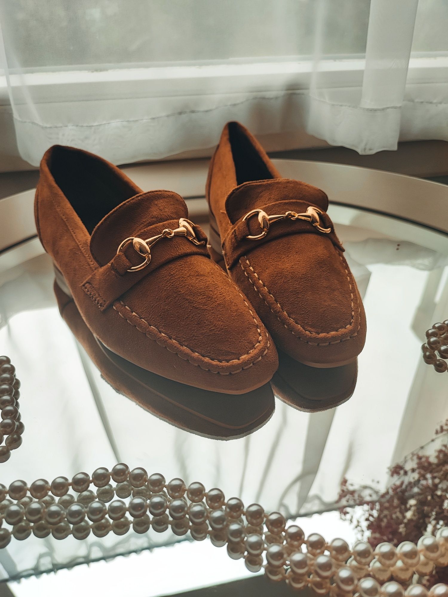 Nowe a'la zamszowe loafersy damskie Boohoo - rozm 35, 5