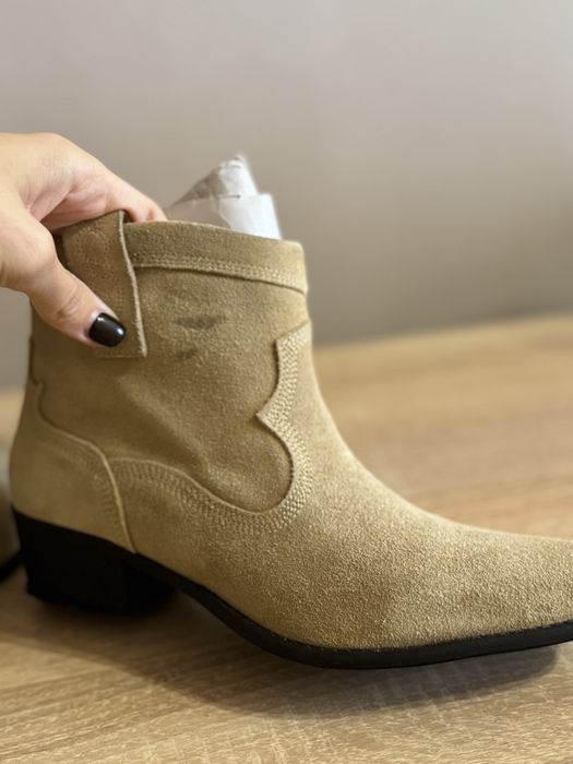 Замшеві ковбойки Zara