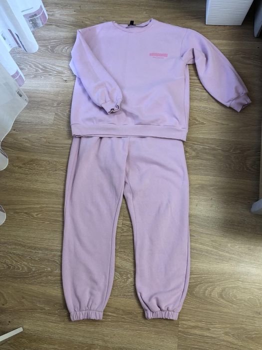 Костюм спортивний(домашній) утеплений, розмір XL, фірма Boohoo