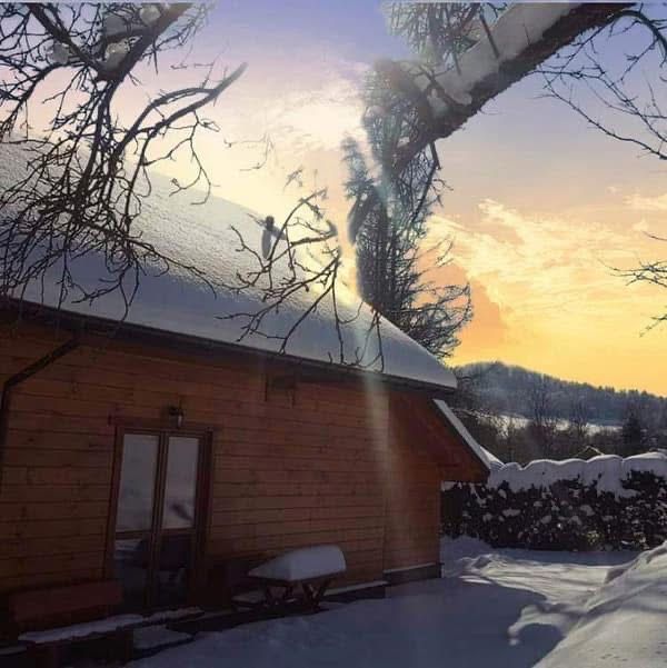 Dom z 3 sypialniami centralne,kominek sam na posesji  bieszczady