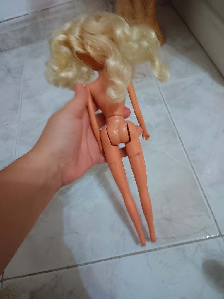 Boneca para brincar