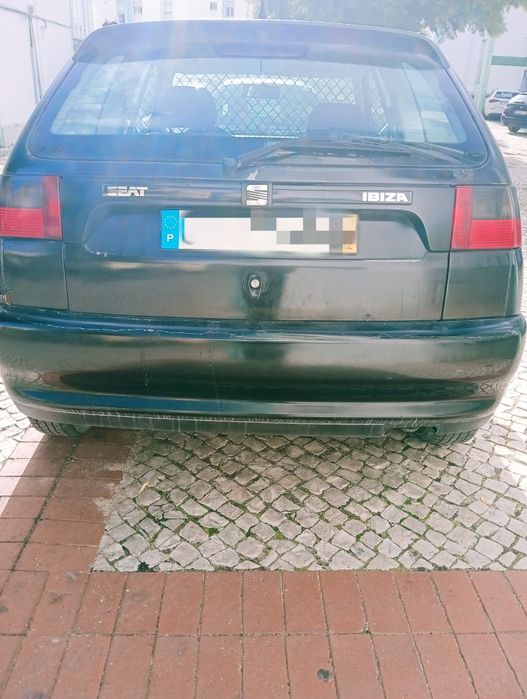 SEAT Ibiza 1.9D comercial