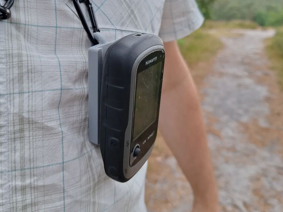 Suporte Garmin Etrex com Mosquetão