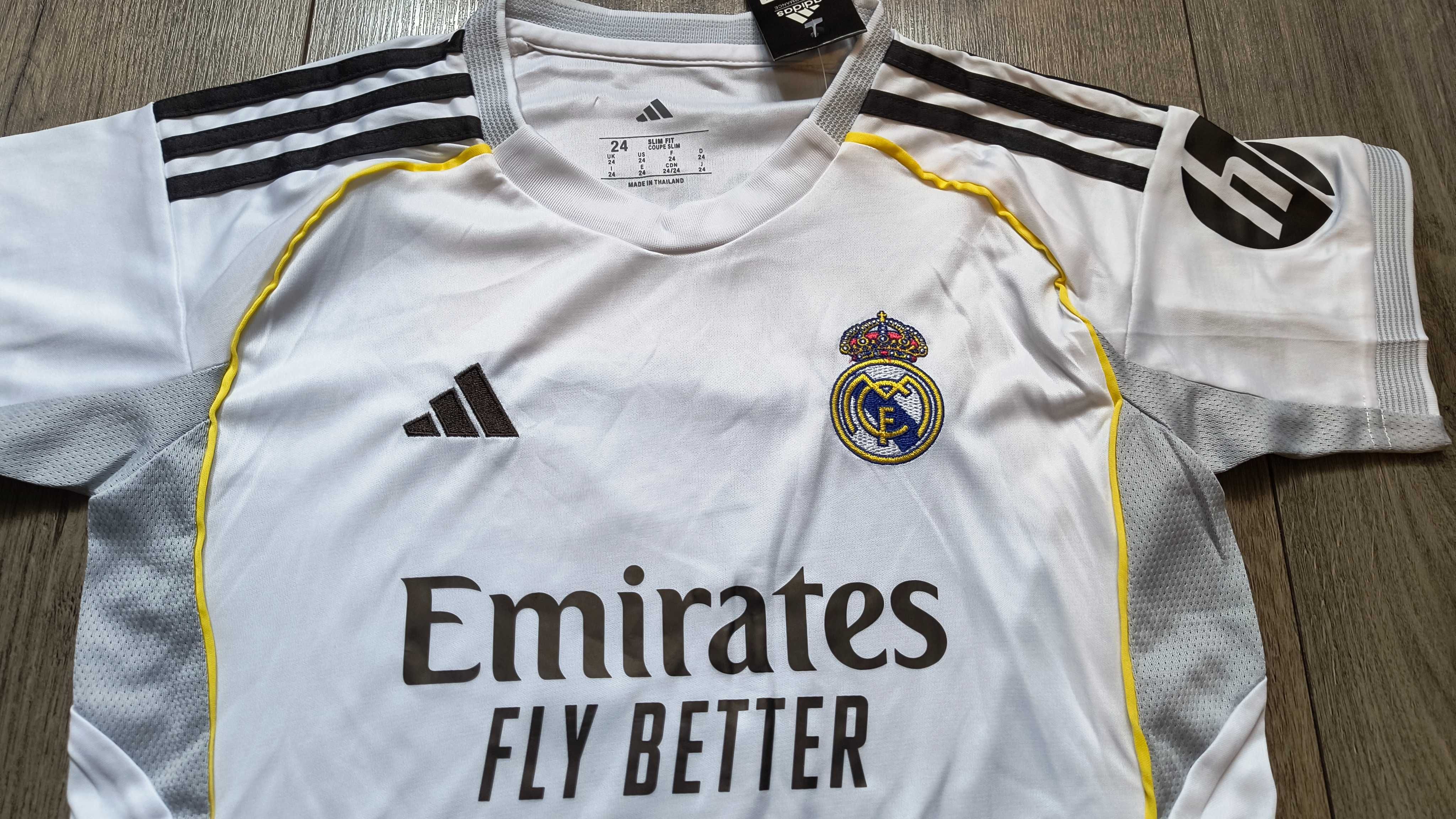 Strój dziecięcy Adidas Real Madryt 2025/26 Mbappe 9 roz. na 125-135cm