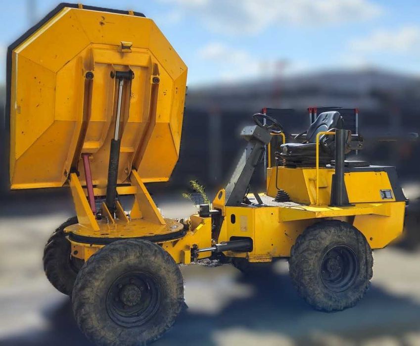 Wozidło obrotowe Benford 3t ładowność 5 / 6 ton / 4x4 / Silnik Perkins