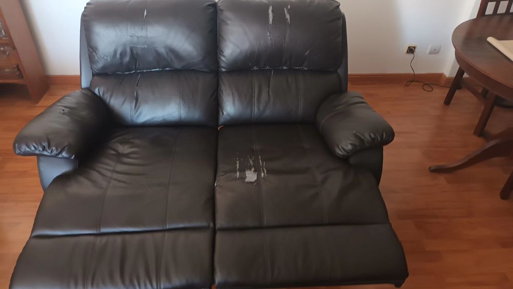 2 Sofás 2 lugares em napa