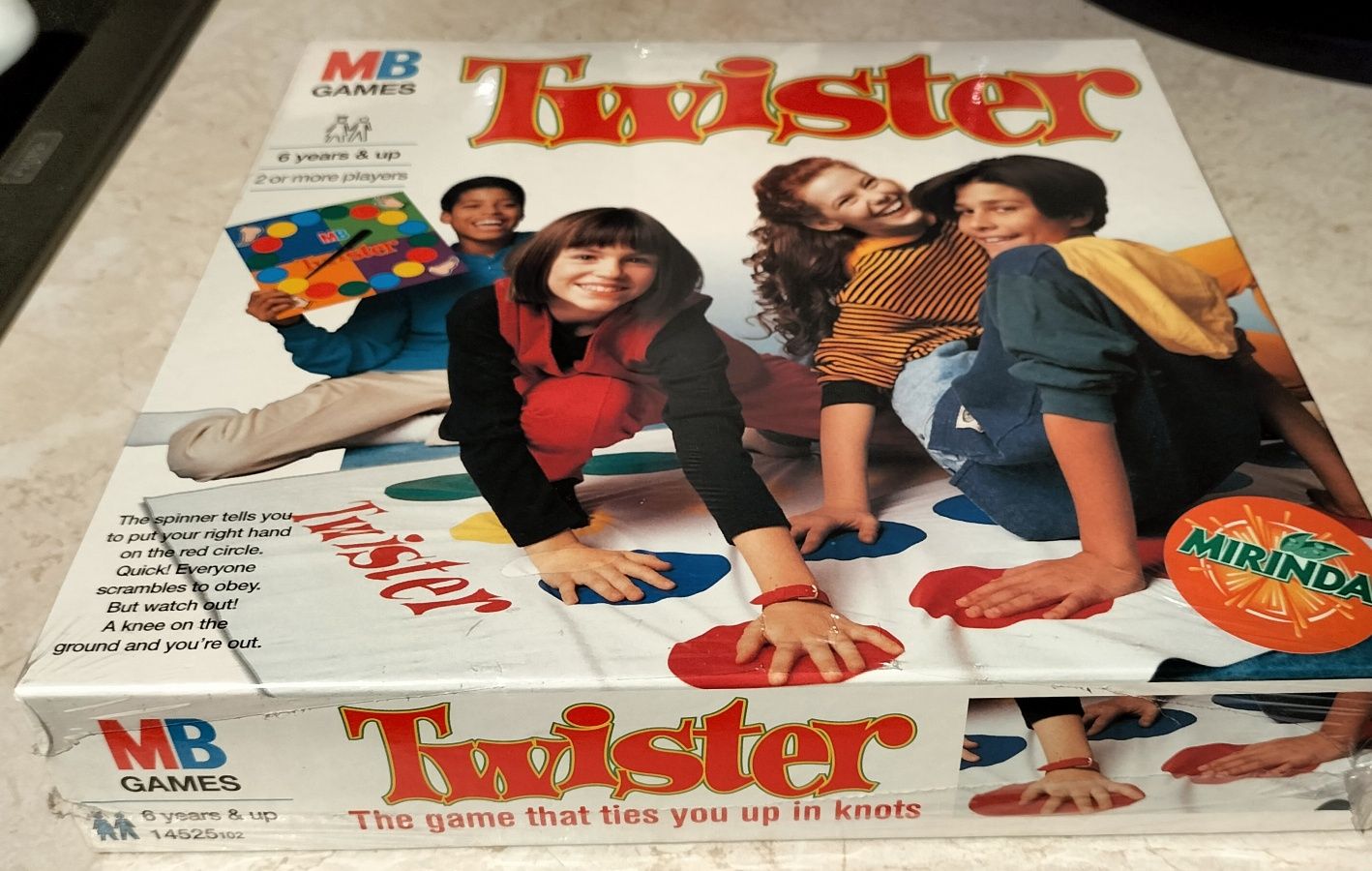 Unikat Mirinda Twister party game rodzinna gra planszowa edukacyjna