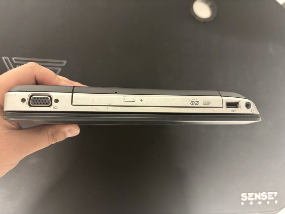 DELL E5420 Series ( 240 GB SSD, 8 GB RAM, Intel i3 )