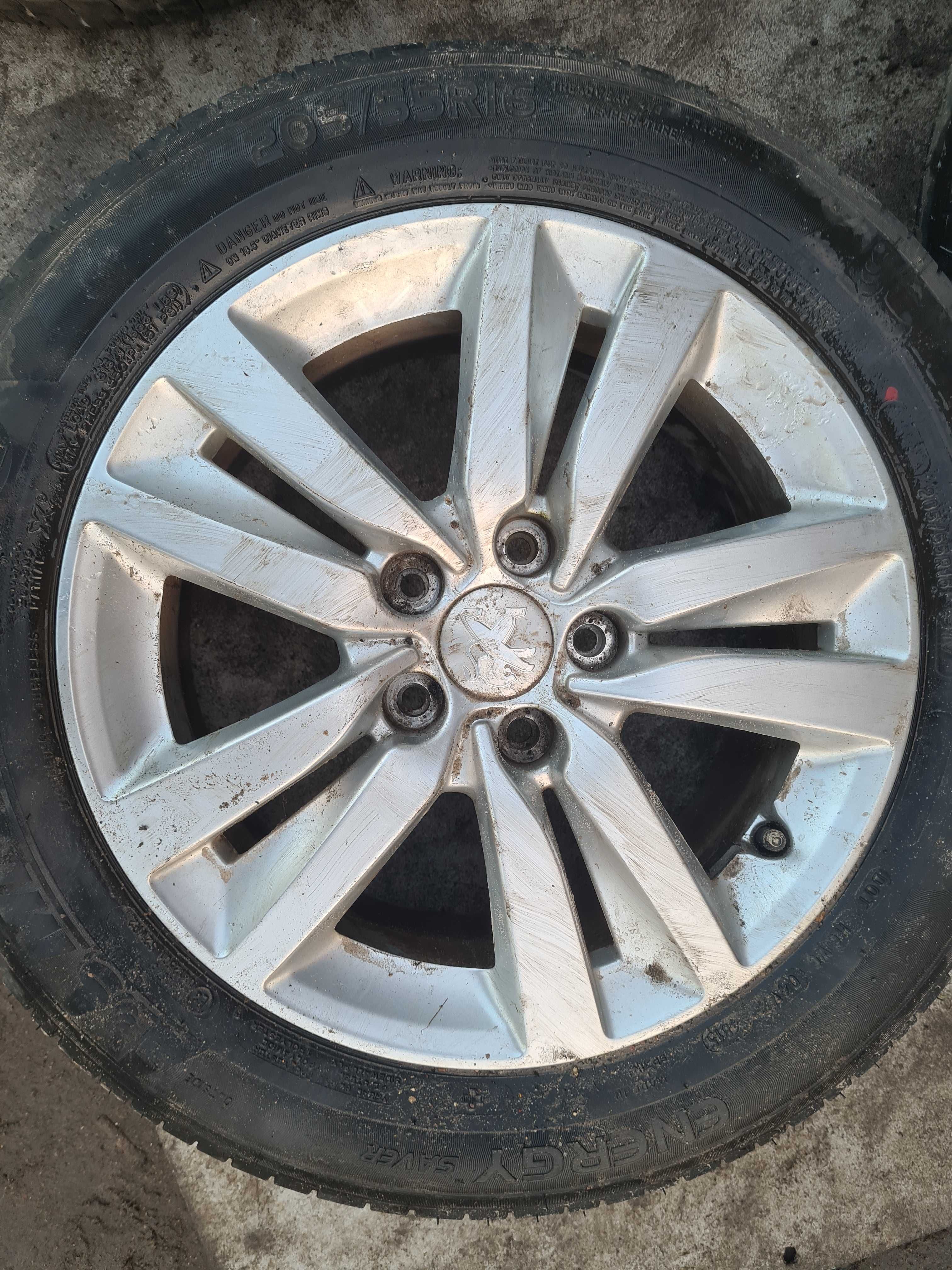 Peugeot 308 T9 II alufelga 7 J 16 5x108 opona 205/55 R16