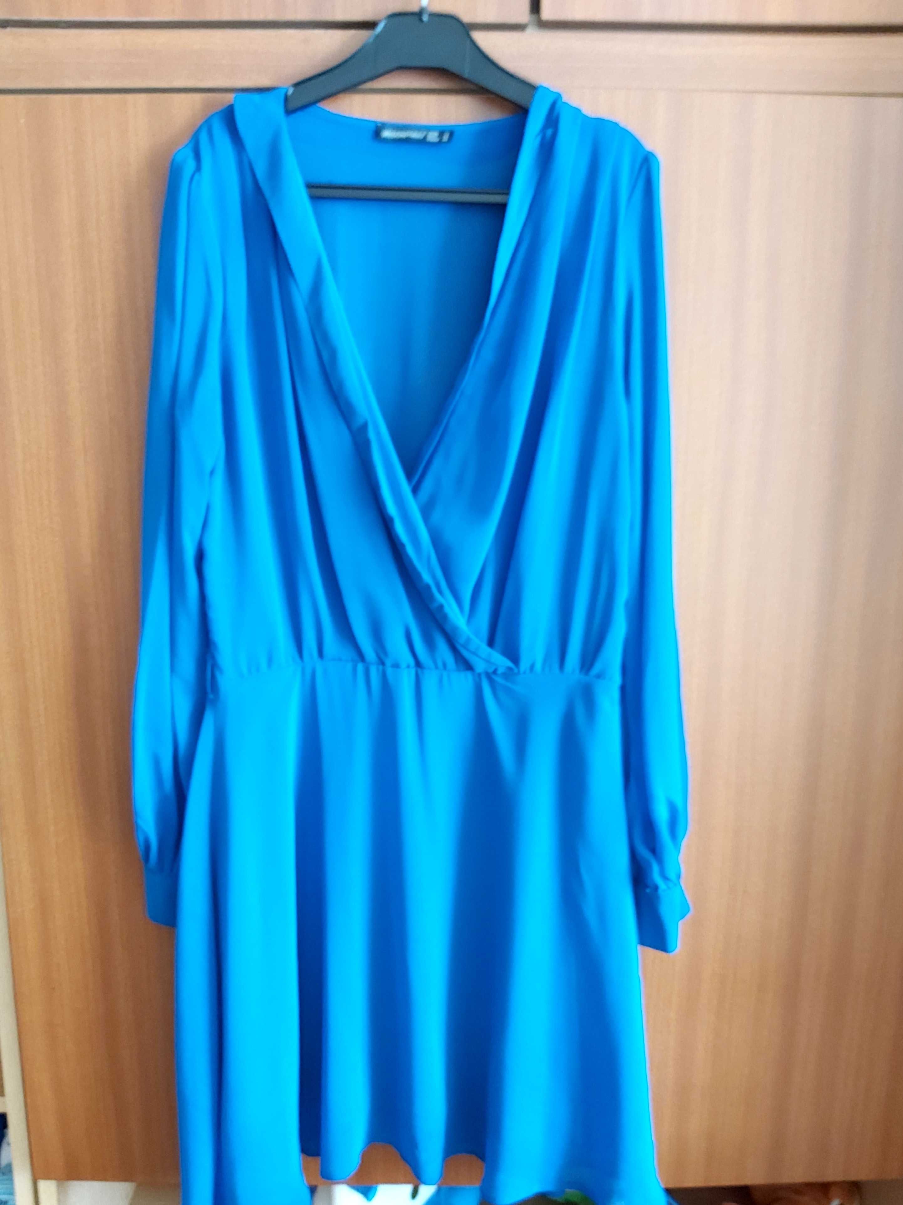 Chabrową niebieska sukienka z długim rękawem Atmosphere roz S/M