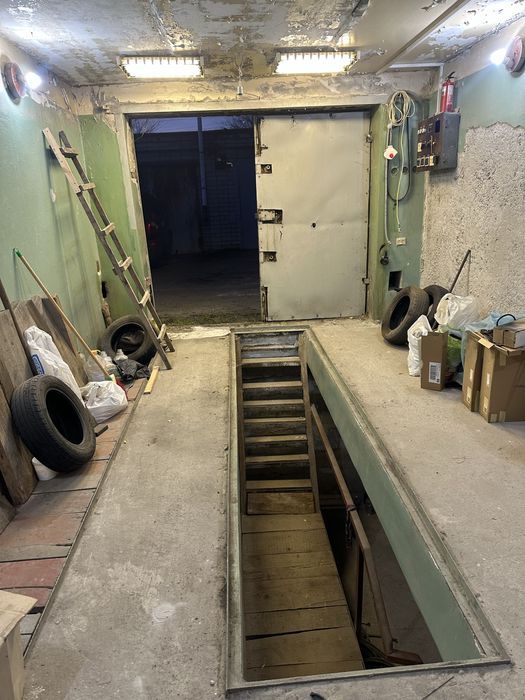 Гараж ГК/Салют двухэтажный, длина 7,5м большие ворота под микроавтобус