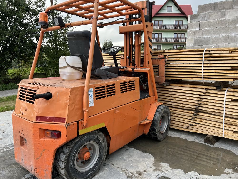 Wozek widlowy BULGAR udzwig 3,5t