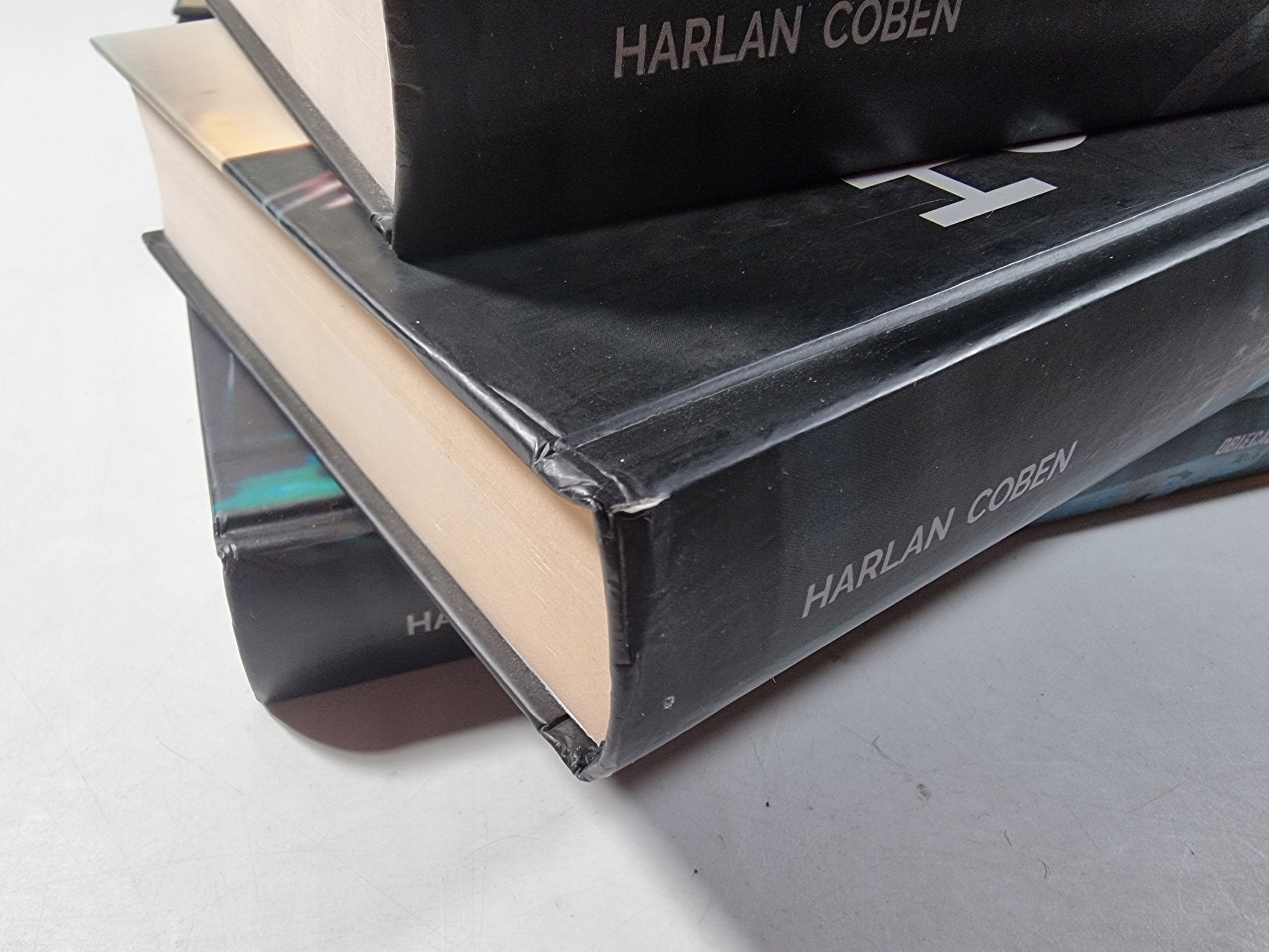 W Labiryncie Kłamstw / zestaw 22 książek / Harlan Coben