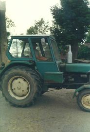 Ciągnik rolniczy C4011