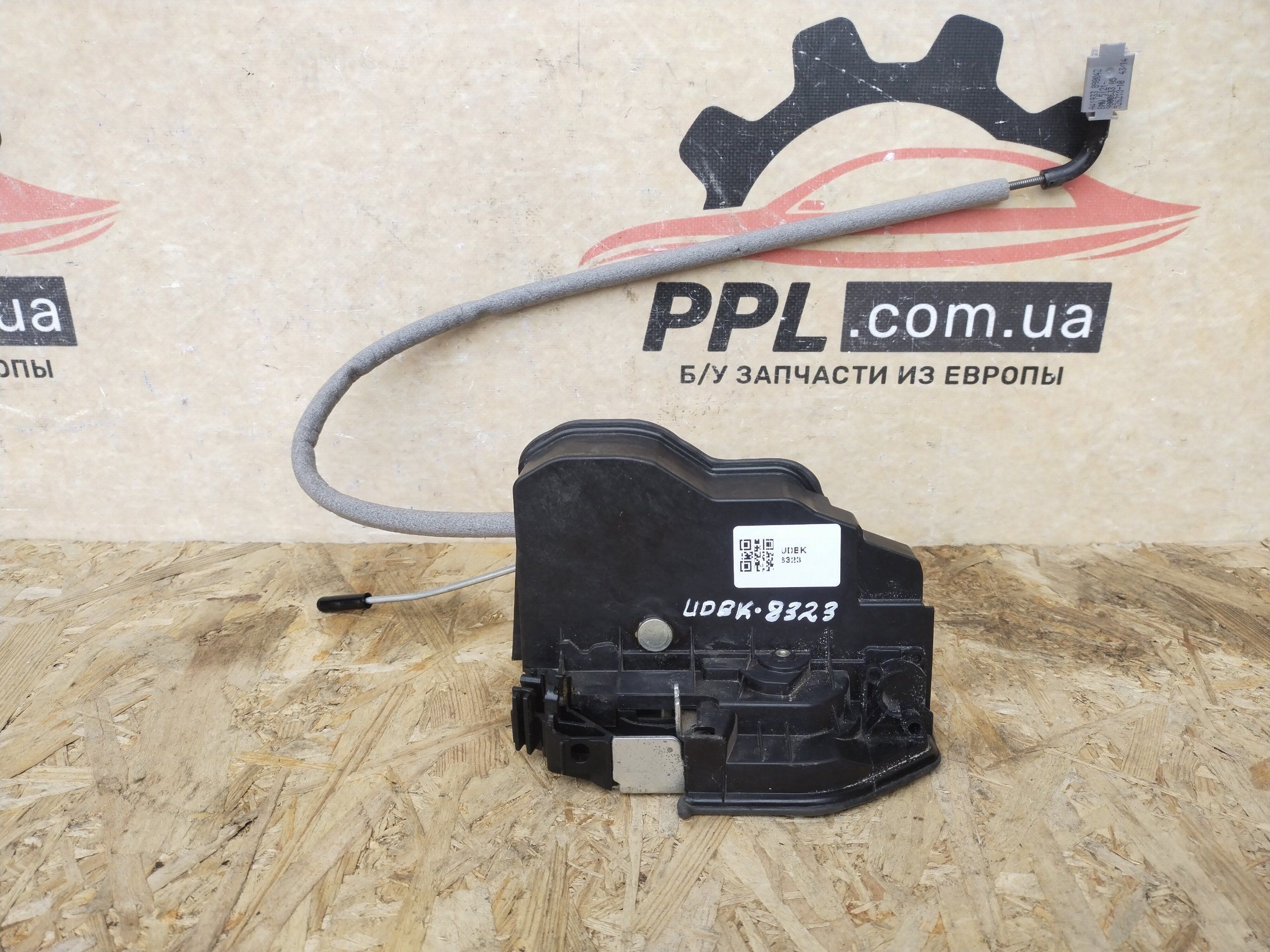 MINI Countryman R60 2010-2016 Замок двери задний левый 5 pin 7318417