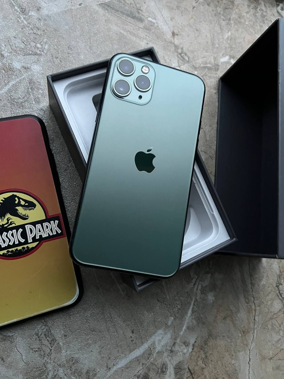 Iphone 11 pro 64 зелений