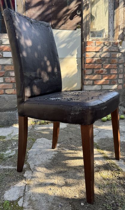 Стільці «HENRIKSDAL» Ikea