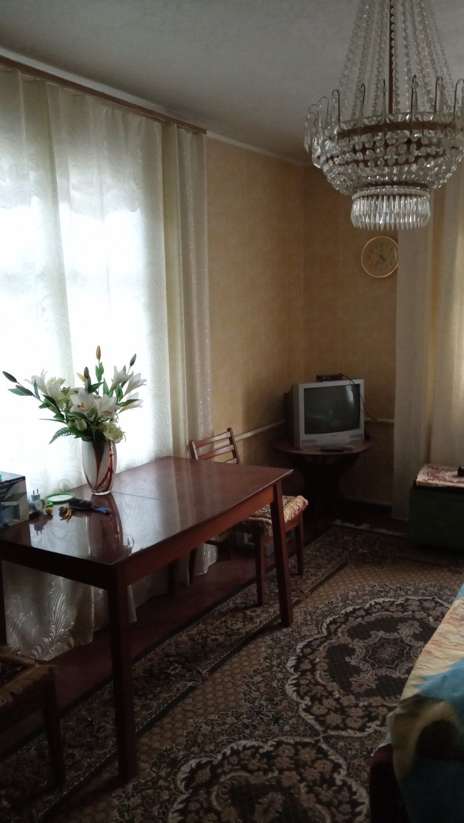 Продаю дом в селе Русанов Броварской район (38 км от Киева).