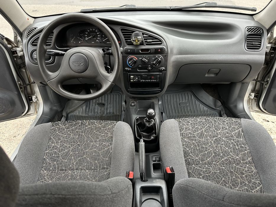 Продам DAEWOO LANOS//SE/ газ/бенз 1.5 опель в макс комплектации!