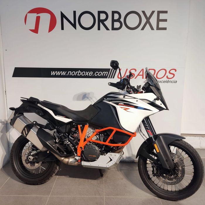 KTM Adventure 1090 R