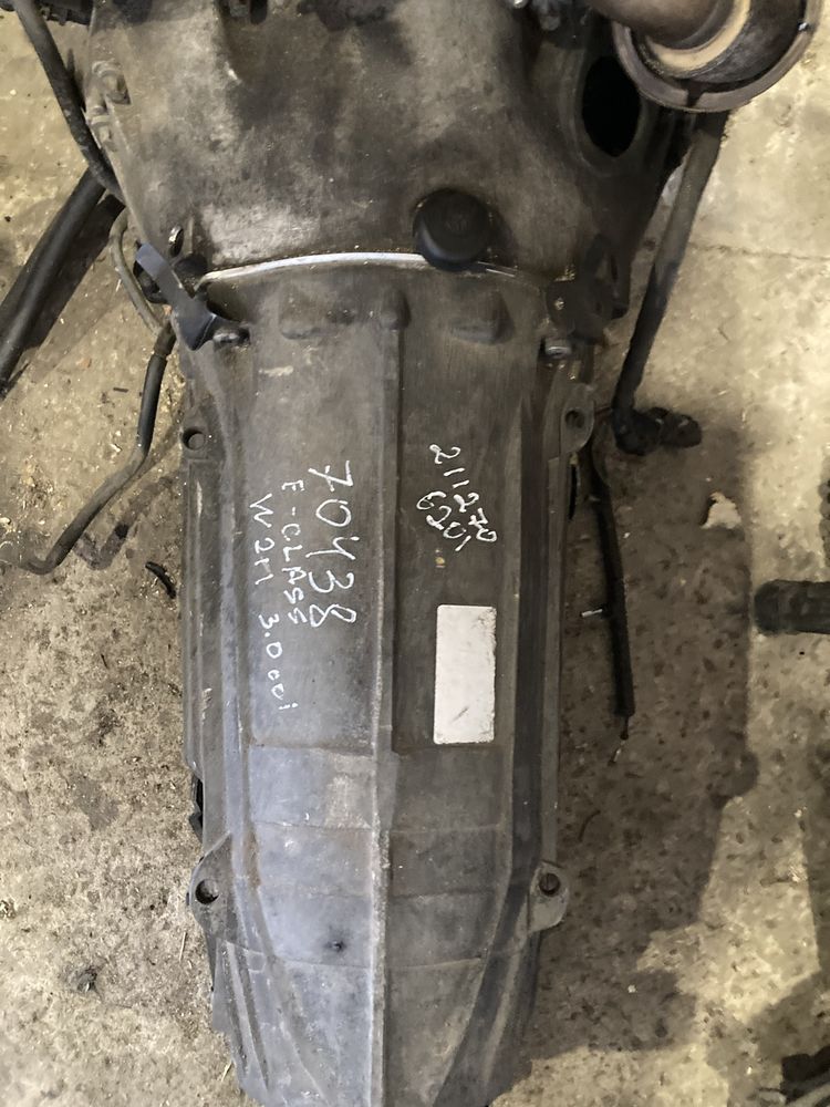 Коробка автомат АКПП MERCEDES W211 3.0 CDI  2112706201