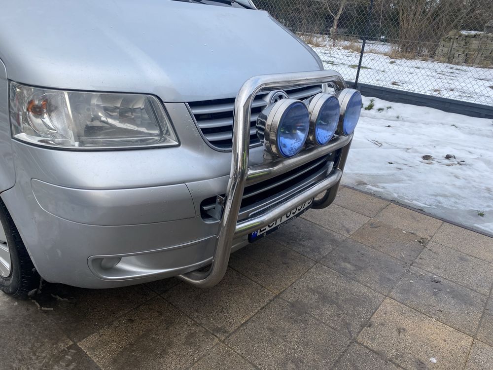 Orurowanie przednie Volkswagen transporter T5 plus Helogeny Bosch