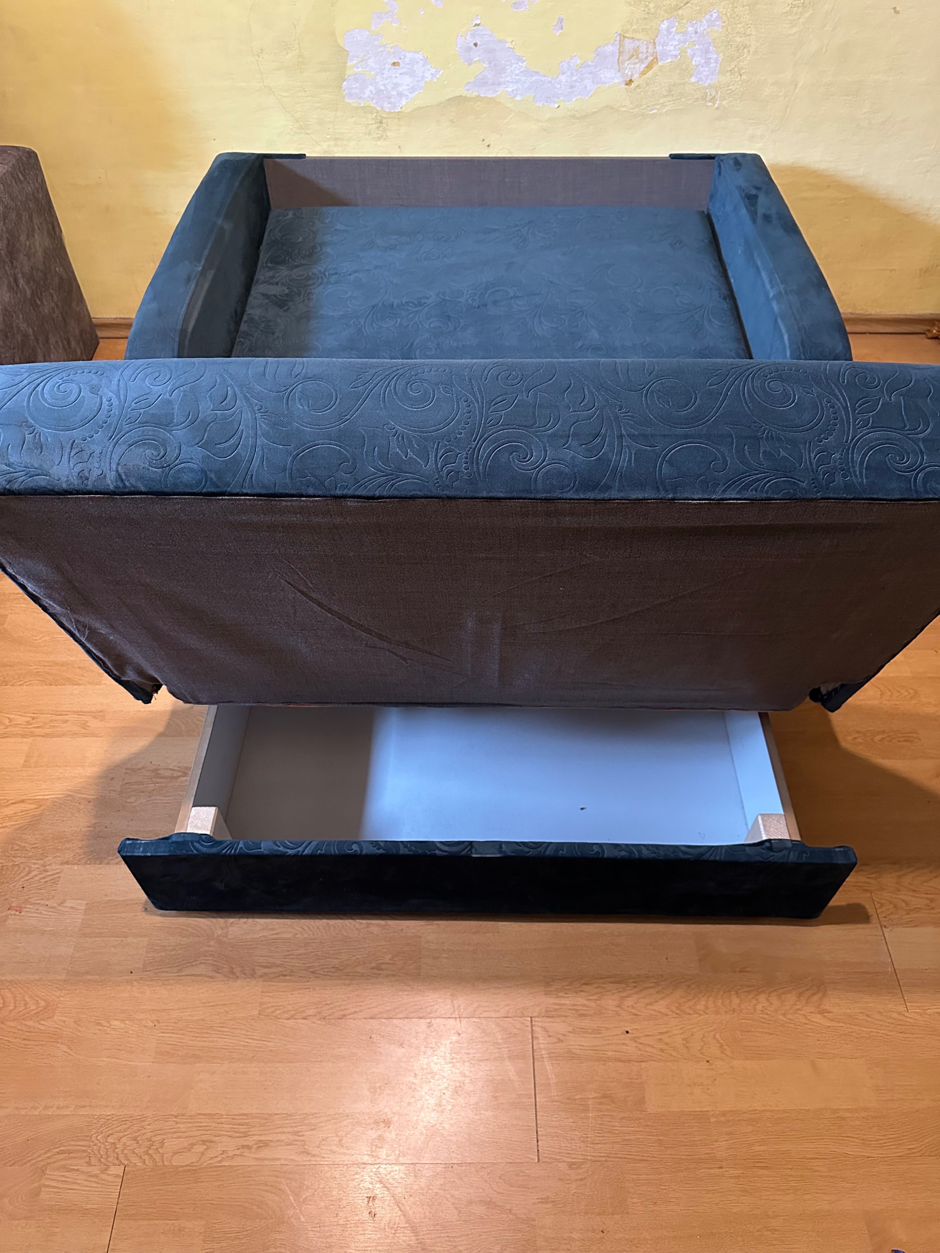Sofa rozkładana z funkcją spania