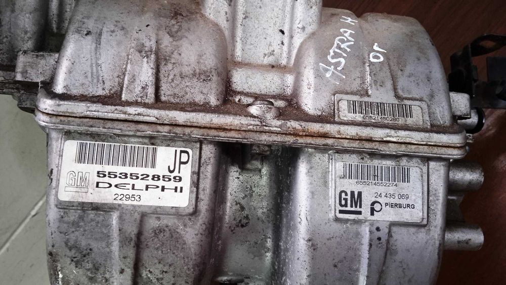 Kolektor ssący Opel Astra III H 1.6 B